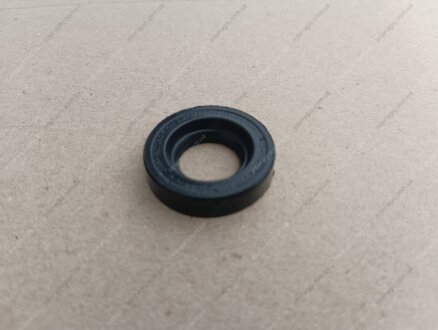 Манжета 1,2-17х32х7 валика водяного насоса ЯМЗ (сальник) КАМРТИ ЗАО, г.Балаково 236-1307090