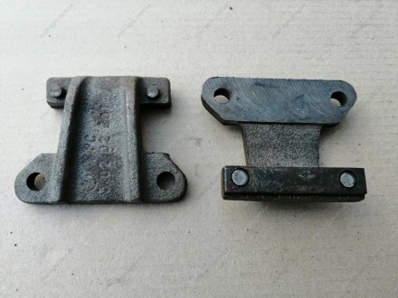 Прижим ЖРБ ножа режущего аппарата жатки ЖРС5.02.02.180 (фото 1)