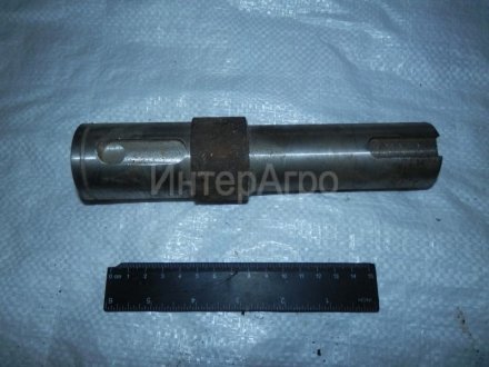 Вал СПС-4,2 приводу шнека (30606) Н/в СПС-30606