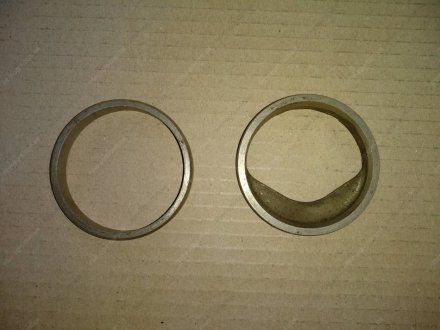 Седло впускного клапана СМД-60 Н/в 60-06107-20