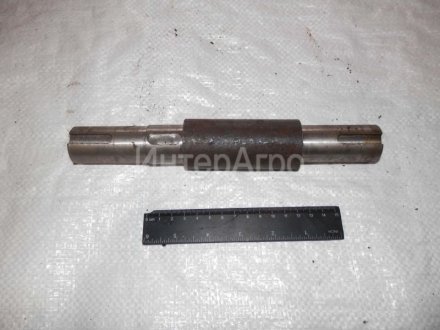 Вал РКС-6 мех-ма приводу виделок Н/в РКС6-03647