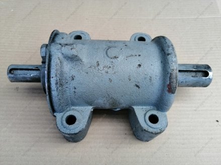 Фото 1 - вал НИВА кривошипа в сборе (ЖКС 01.660) 34-1-8А Вал НИВА кривошипа в сборе (ЖКС 01.660) 34-1-8А (фото 1)