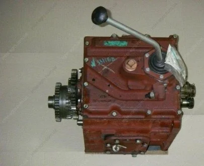 Коробка передач МТЗ-80 ЦУ (с приводом ГХУ) (МТЗ) МТЗ (Беларусь) 70-1700010
