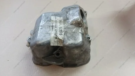 Кришка головки циліндрів -7511 ЯМЗ 7511.1003265
