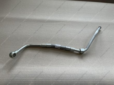 Фото 1 - трубка подвода масла к ТКР КАМАЗ ЕВРО (КАМАЗ) КамАЗ, Набережные Челны 740.21-1118290-10 Трубка подвода масла к ТКР КАМАЗ ЕВРО (КАМАЗ) КамАЗ, Набережные Челны 740.21-1118290-10 (фото 1)