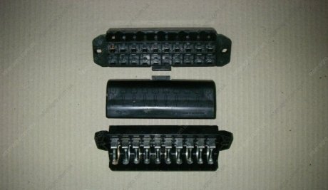 Фото 1 - блок предохранителей ПР 112 (ЛЭТЗ) Лысковский Электротехнический Завод, Россия ПР112 Блок предохранителей ПР 112 (ЛЭТЗ) Лысковский Электротехнический Завод, Россия ПР112 (фото 1)