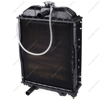 Радиатор водяного охлаждения МТЗ-1025 Д-245.5 (5-ти рядный) медный (AGH) Agrotex 1025-1301010-Б