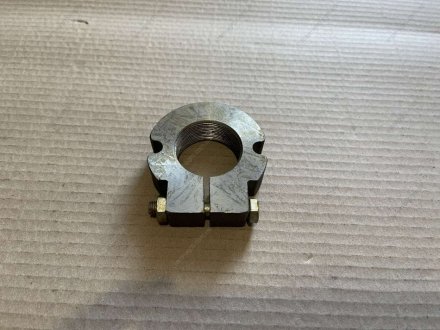 Гайка підшипників передньої маточини КАМАЗ Євро-2 (Н.Челні) 6520-3103077 (фото 1)