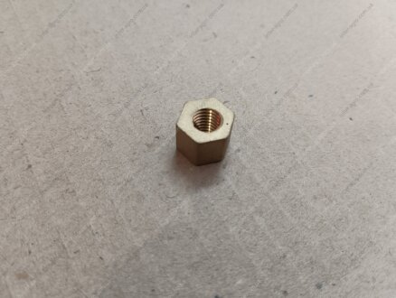 Гайка коллектора М8х1,25 ГАЗ,МАЗ,КаМАЗ,ЗИЛ,Трактора (H=11 мм, латунь, ключ 13) АВТО-СОЮЗ 88 406-1008102