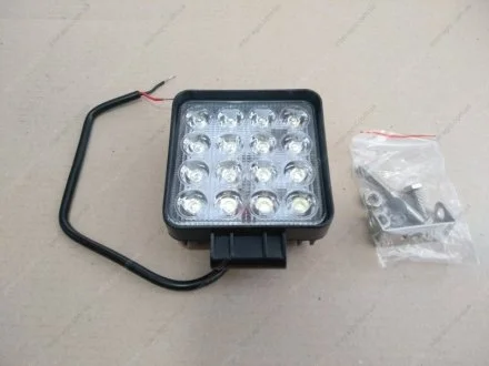 Фара LED квадратна МТЗ 48W, 16 ламп, 110х110мм, 3300Lm широкий промінь 12/24V 6000K (ТМ JUBANA) Jubana, Литва 453701052