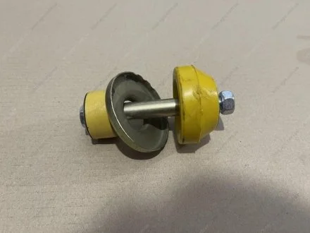 Подушка кріплення кабіни ГАЗ 53 задня в зб. (8 найменувань) ПОЛІУРЕТАН DETALKA 64-6025-130