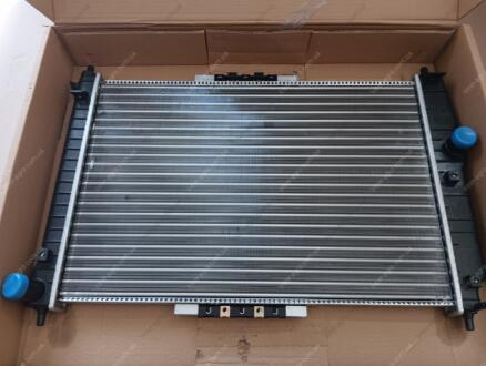 Радиатор охлаждения CHEVROLET AVEO (T250, T255) (05-) 1.4 i 16V (AVA) Н/в DWA2067