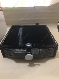 Фото 1 - радиатор вод. охлажд. МТЗ 1520,1523 (5-х рядн.) (г.Оренбург) Оренбургский радиатор 1520-1301.010Б Радиатор вод. охлажд. МТЗ 1520,1523 (5-х рядн.) (г.Оренбург) Оренбургский радиатор 1520-1301.010Б (фото 1)