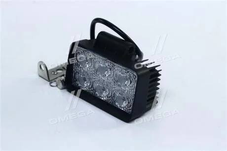 Фара LED прямоугольная 18W, 6 ламп, 110*114,5мм, широкий луч <ДК> Дорожня карта DK B2- 18W-B FL