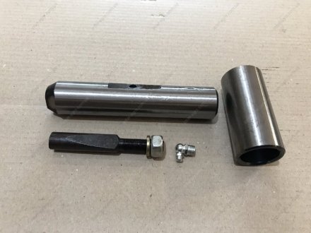 Фото 1 - палець вушка ресори передньої МАЗ в сборі (6 найменувань) (ДК) Дорожня карта 5432-2902478-10 Палець вушка ресори передньої МАЗ в сборі (6 найменувань) (ДК) Дорожня карта 5432-2902478-10 (фото 1)