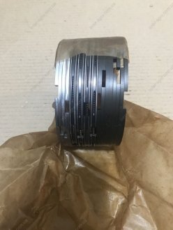 Фото 1 - кольца поршневые М/К Д 65,Д 240 -Р1 (СТАПРИ) Ставропольский Завод Поршневых Колец СТ-240-1004060-А-Р1 Кольца поршневые М/К Д 65,Д 240 -Р1 (СТАПРИ) Ставропольский Завод Поршневых Колец СТ-240-1004060-А-Р1 (фото 1)