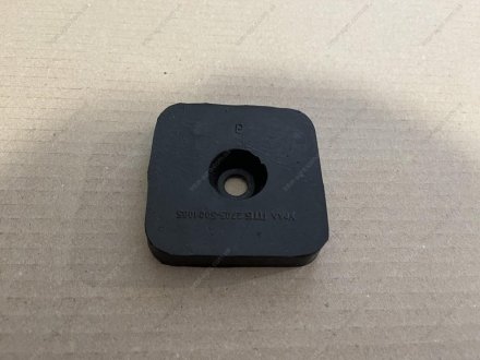 Фото 1 - подушка крепления кабины ГАЗ 2705 нижняя (покупн. ГАЗ) Балаковорезинотехника ОАО 2705-5001085 Подушка крепления кабины ГАЗ 2705 нижняя (покупн. ГАЗ) Балаковорезинотехника ОАО 2705-5001085 (фото 1)