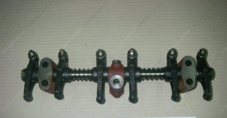 Фото 1 - механизм коромысел Д-260 в сб. (ММЗ) Минский Моторный Завод 260-1007100-А Механизм коромысел Д-260 в сб. (ММЗ) Минский Моторный Завод 260-1007100-А (фото 1)