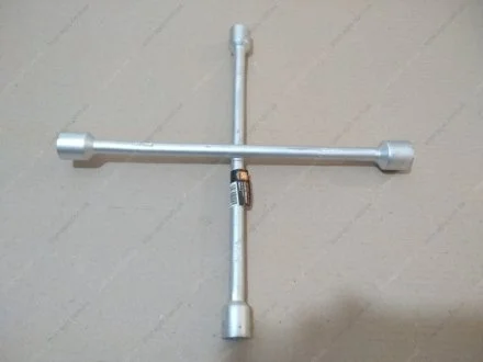 Ключ балонний хрест, 17х19х21х23 мм (ДК) Дорожня карта DK2811-1