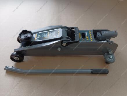 Домкрат подкатной 2,5т, Н=140/385 12кг ARMER ARM-08