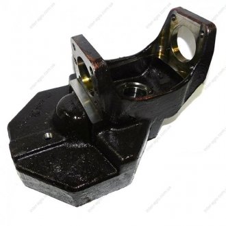 Фото 1 - корпус редуктора ПВМ левый, правый МТЗ-320 (БЗТДиА) БЗТДиА, Беларусь 320-2308031 Корпус редуктора ПВМ левый, правый МТЗ-320 (БЗТДиА) БЗТДиА, Беларусь 320-2308031 (фото 1)