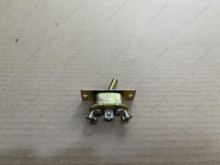 Фото 1 - переключатель (тумблер) 3-х позиционный (S.I.L.A.) S.I.L.A. 5102.3709010 Переключатель (тумблер) 3-х позиционный (S.I.L.A.) S.I.L.A. 5102.3709010 (фото 1)