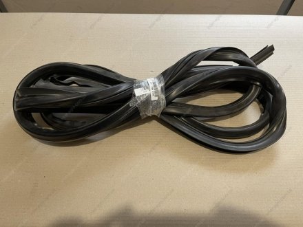 Фото 1 - уплотнитель стекла ветрового (лобового) ЗИЛ 4331, 5301 (БРТ) Балаковорезинотехника ОАО 4331-5206054-10 Уплотнитель стекла ветрового (лобового) ЗИЛ 4331, 5301 (БРТ) Балаковорезинотехника ОАО 4331-5206054-10 (фото 1)