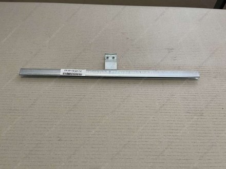 Фото 1 - обойма стекла опускного двери КАМАЗ (КАМАЗ) КамАЗ, Набережные Челны 53205-6103220 Обойма стекла опускного двери КАМАЗ (КАМАЗ) КамАЗ, Набережные Челны 53205-6103220 (фото 1)