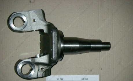 Кулак поворотный левый (КАМАЗ) КамАЗ, Набережные Челны 5320-3001011 (фото 1)