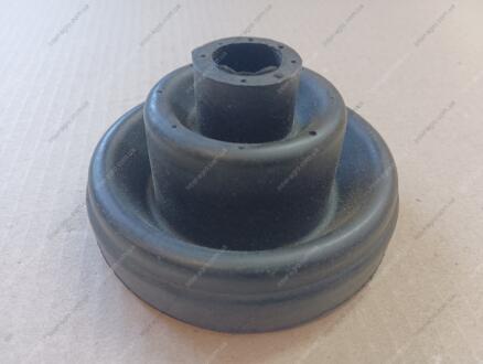 Колпак защитный наконечника рычага КПП КАМАЗ Украина 14-1703230б