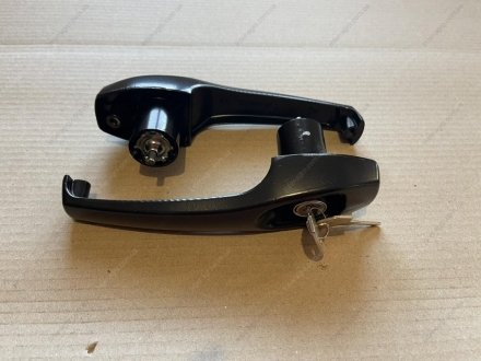 Фото 1 - ручка дверей зовнішня (пара з ключами) КАМАЗ 5320-6105152 Ручка дверей зовнішня (пара з ключами) КАМАЗ 5320-6105152 (фото 1)