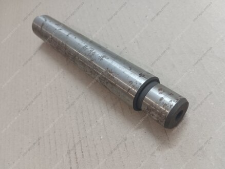 Ось блока шестерен заднего хода КАМАЗ (КамАЗ) КамАЗ, Набережные Челны 14.1701092