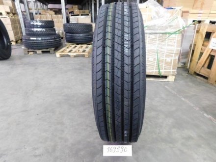 Шина R22,5 295/80 154/151M S201 (LANVIGATOR) (рулевая) б/камерка Н/в 295/80R22,5 18нс S201