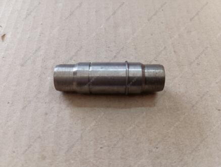 Втулка клапана ГАЗ 53, 3307, 66 впускного направляющая под клапан 9 мм (ХЗК) Украина 13-1007033-31