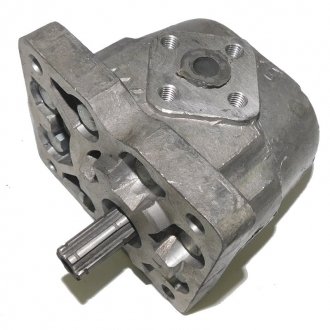 Фото 1 - насос правый (6-ти шл.) Беларусь НШ-10Ж-3 Насос правый (6-ти шл.) Беларусь НШ-10Ж-3 (фото 1)