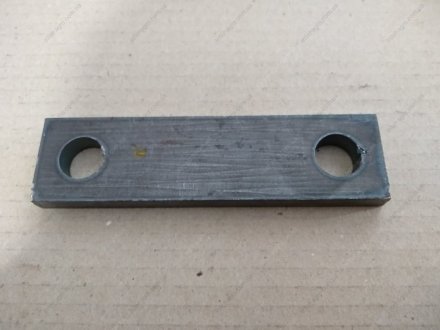 Фото 1 - накладка прижимная стремянки ЗИЛ 130 (ушка рессоры задней) Украина 130-2912211-20 Накладка прижимная стремянки ЗИЛ 130 (ушка рессоры задней) Украина 130-2912211-20 (фото 1)