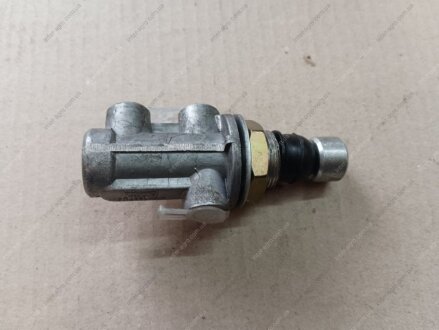 Фото 1 - кран аварийного растормаживания КАМАЗ, МАЗ, ЗИЛ АВТО-СОЮЗ 88 100-3537110 Кран аварийного растормаживания КАМАЗ, МАЗ, ЗИЛ АВТО-СОЮЗ 88 100-3537110 (фото 1)