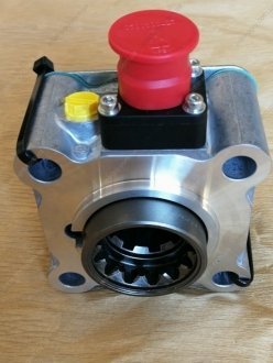 Фото 1 - коробка КАМАЗ-6520 отбора мощности NH1C КПП ZF 6090.012.022 ZF Коробка КАМАЗ-6520 отбора мощности NH1C КПП ZF 6090.012.022 ZF (фото 1)