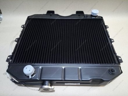 Радиатор водяного охлаждения УАЗ, БАЗ (2-х рядный) алюминий (AC) S.I.L.A. 3741-1301010-01А