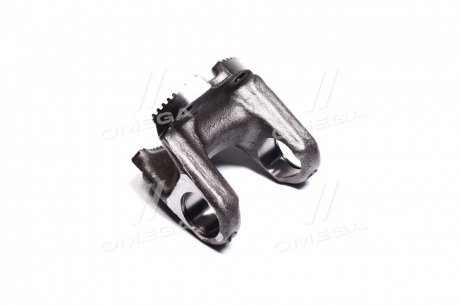 Фланец вала карданного КАМАЗ ЕВРО,МАЗ задн. мост (H=130 мм.,болт М12,крест 50х135 под стопор.) 53205-2201023-30 (фото 1)