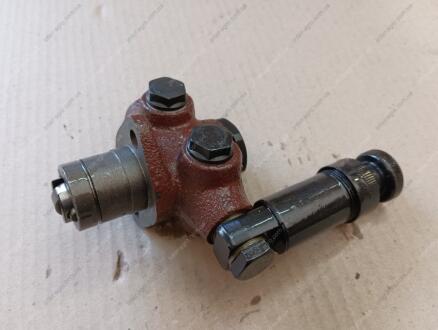 Паливний насос низького тиску Т-25, Т-40, СМД-60, Т-16 (S.I.L.A) S.I.L.A. 21.1106010-01