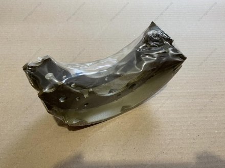 Колодка ручного тормоза MXA5R, MYY5T ISUZU, Богдан Е-1,Е-2, ATAMAN Е-5,Е-6 RIDER RD8970202502