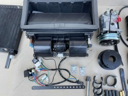 Кондиционер МТЗ-80, 82, 892 подкапотное расположение конденсатора тепло-холод МТЗ (Беларусь) TKU-0005