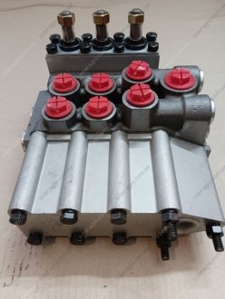 Фото 1 - гидрораспределитель МТЗ-80, 82, ДТ-75, ЮМЗ, Т28 (положения рукоятки 3+1) (S.I.L.A.) S.I.L.A. Р80-3/1-222 (3-х поз) Гидрораспределитель МТЗ-80, 82, ДТ-75, ЮМЗ, Т28 (положения рукоятки 3+1) (S.I.L.A.) S.I.L.A. Р80-3/1-222 (3-х поз) (фото 1)