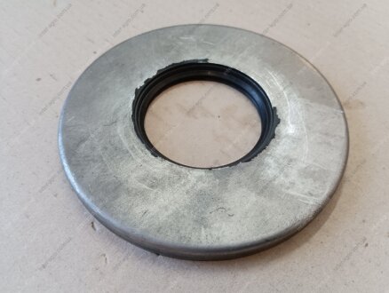 Манжета полуоси КАМАЗ-4310 (60х135х10) (ПХТ, Украина) ПРОМХІМТЕКС ТОВ 864158-10