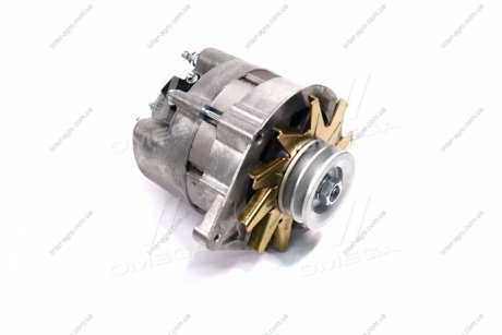 Генератор КАМАЗ 53215, 55111, 65115 (дв. 7403, 4310) 28В 90А DECARO 6562.3701