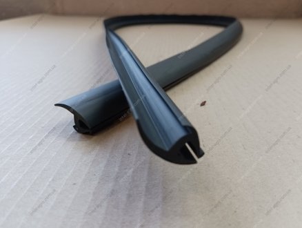 Фото 1 - уплотнитель стекла ветрового (лобового) ГАЗЕЛЬ, СОБОЛЬ, ВАЛДАЙ 1570 мм DETALKA 3302-5206050 Уплотнитель стекла ветрового (лобового) ГАЗЕЛЬ, СОБОЛЬ, ВАЛДАЙ 1570 мм DETALKA 3302-5206050 (фото 1)