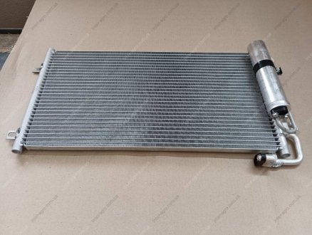 Фото 1 - радиатор кондиционера ВАЗ 2170 ПРИОРА с ресивером Halla (ДК) Дорожня карта 21703-1300008 Радиатор кондиционера ВАЗ 2170 ПРИОРА с ресивером Halla (ДК) Дорожня карта 21703-1300008 (фото 1)