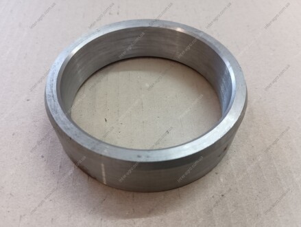 Фото 1 - втулка сальника ступицы колеса ГАЗ 3307, 3309, 53 заднего А-деталь 53-2401025 Втулка сальника ступицы колеса ГАЗ 3307, 3309, 53 заднего А-деталь 53-2401025 (фото 1)