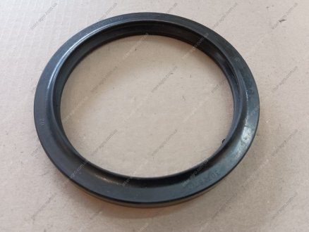 Сальник ступицы передней ЗИЛ 130 112х136х12/14 черный А-деталь 307267